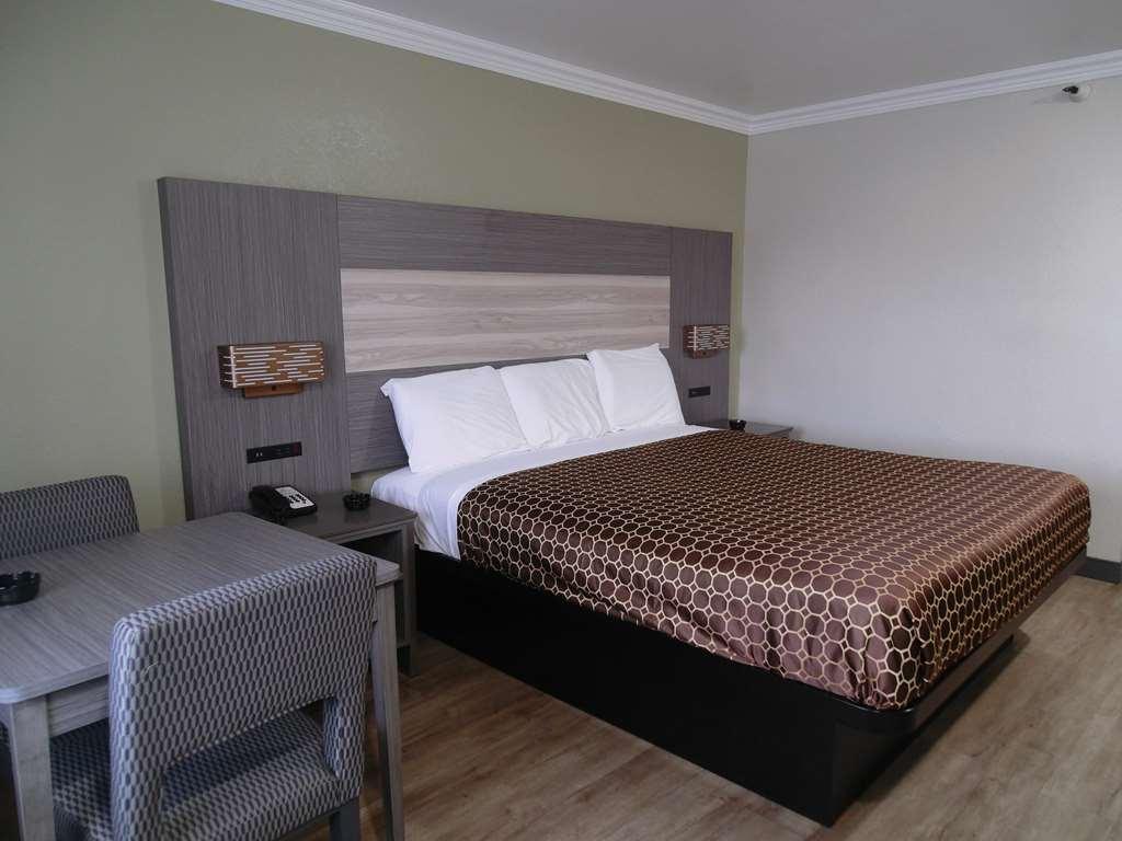 Americas Best Value Inn-Rialto Quarto foto